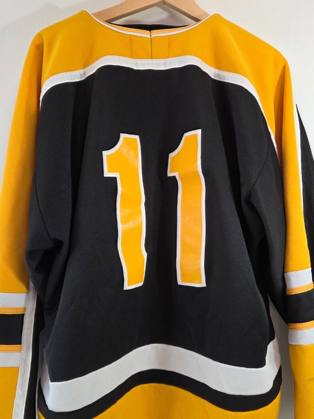 Vintage Alpha Sportswear Hockey Jersey Bruins #11 Beer League Size XXL Black - Picture 6 of 9